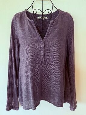 Xirena Grey Silver Metallic Blouse